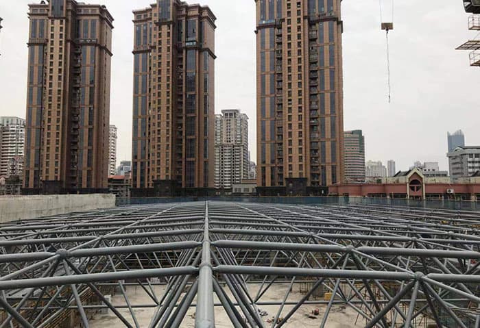 瑞安螺栓球网架结构